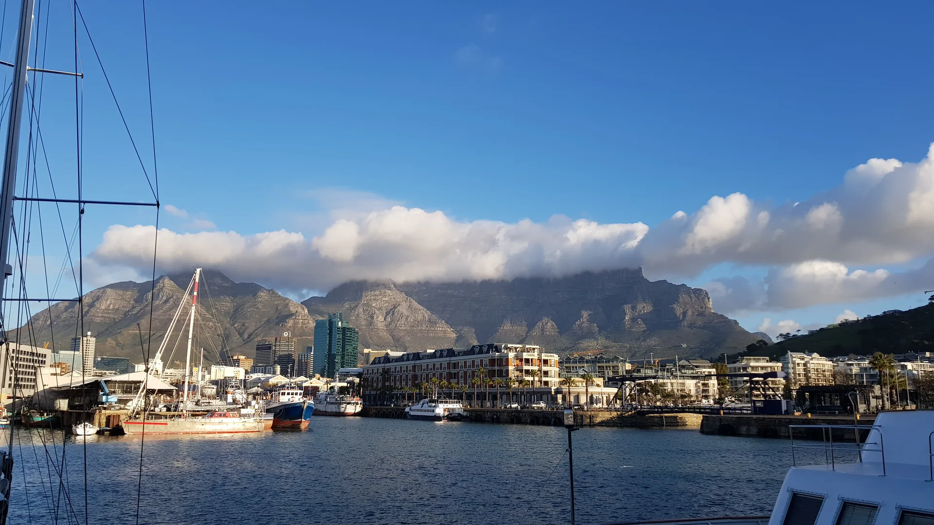 The Cape Town EDITION eröffnet mit 142 Zimmern an der V&A Waterfront