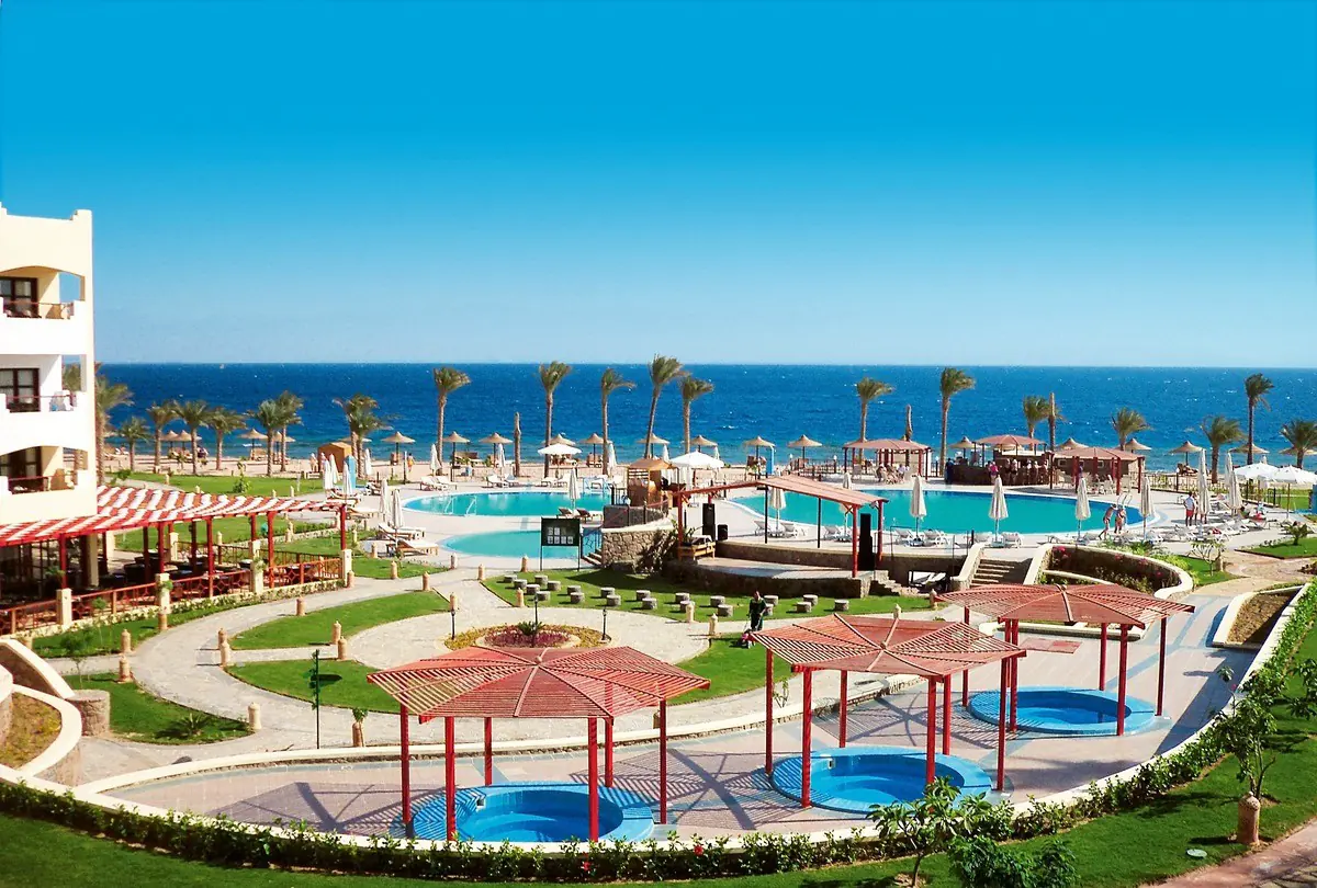 Aquamarine Sunflower Resort
