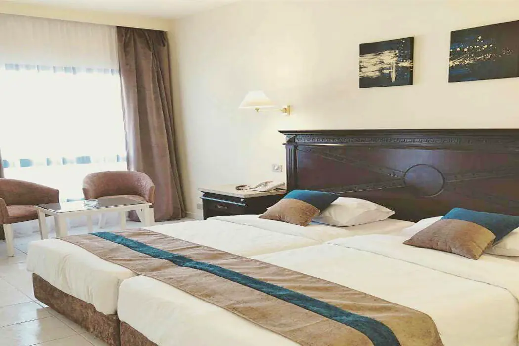 Cataract Resort