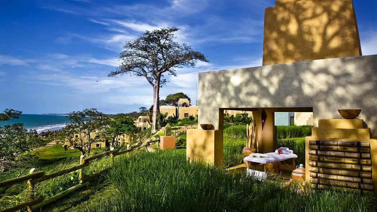 Coral Beach Resort & SPA