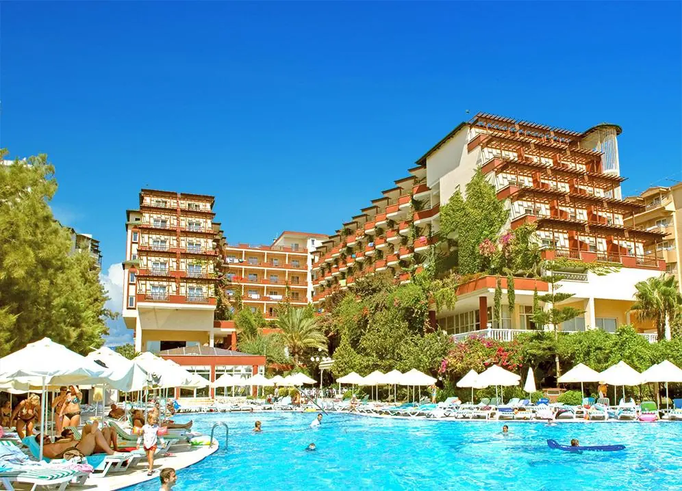 Holiday Park Resort (Okurcalar)