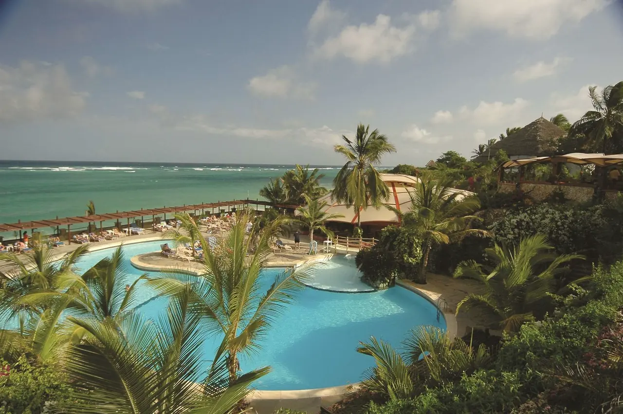 Leopard Beach Resort & Spa