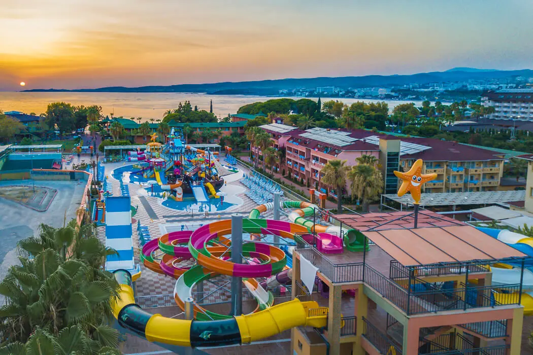 Lonicera World Resort Hotel (ex. Lonicera World & Lonicera Resort)