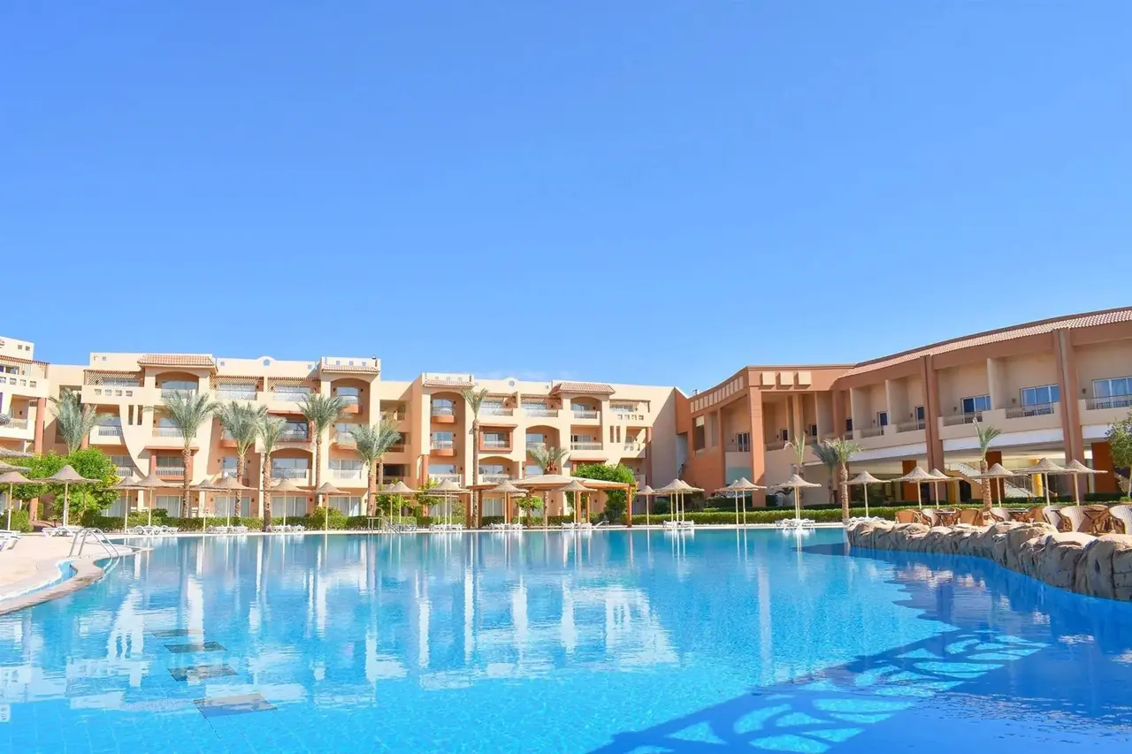 Parrotel Lagoon Resort