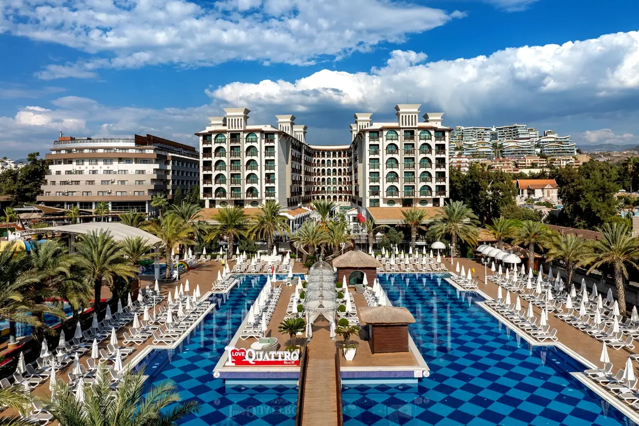 Quattro Beach Spa
