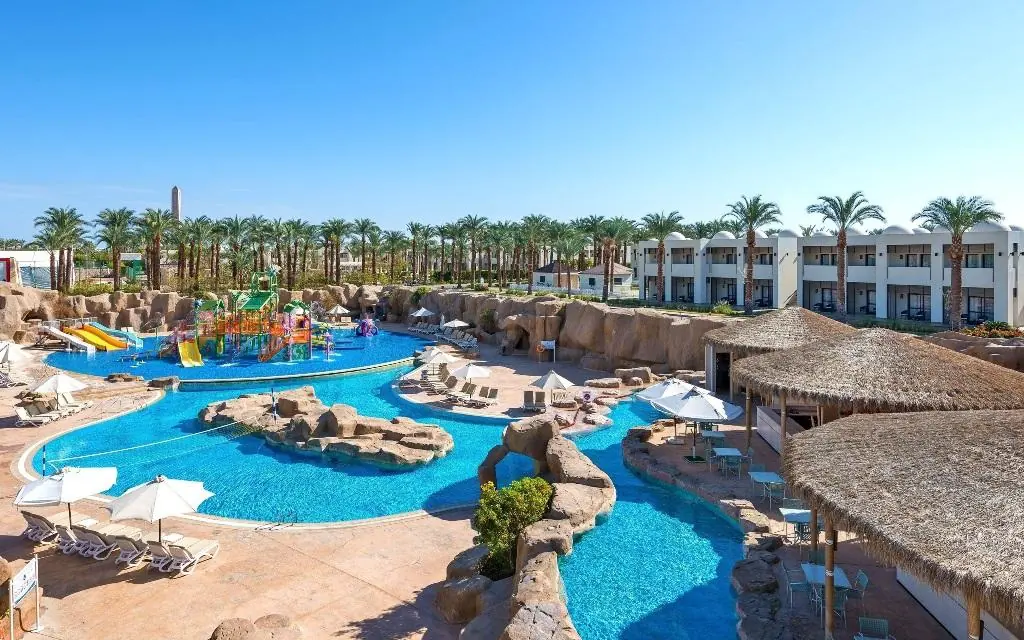 Reef Oasis Beach Resort