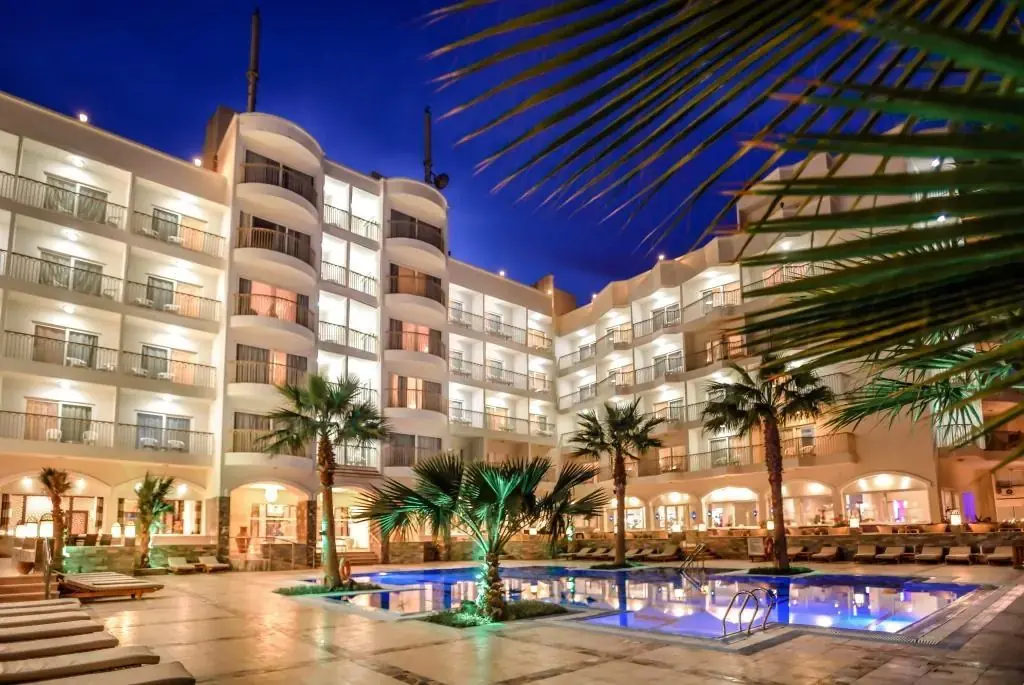 Royal Star Beach Resort (ex Three Corners)