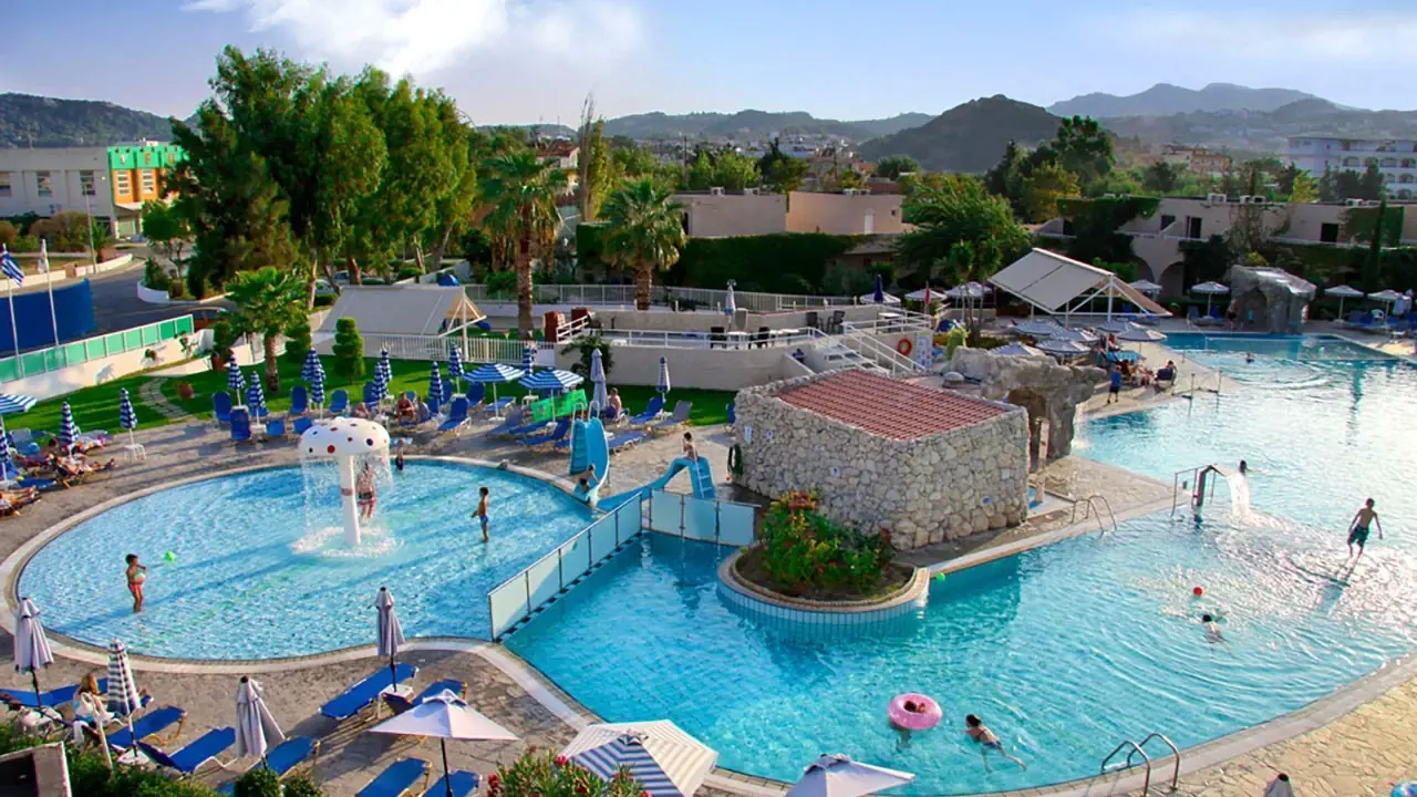 Sun Palace (Faliraki)