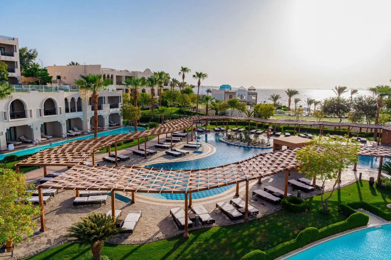 Sunrise Arabian Beach Resort