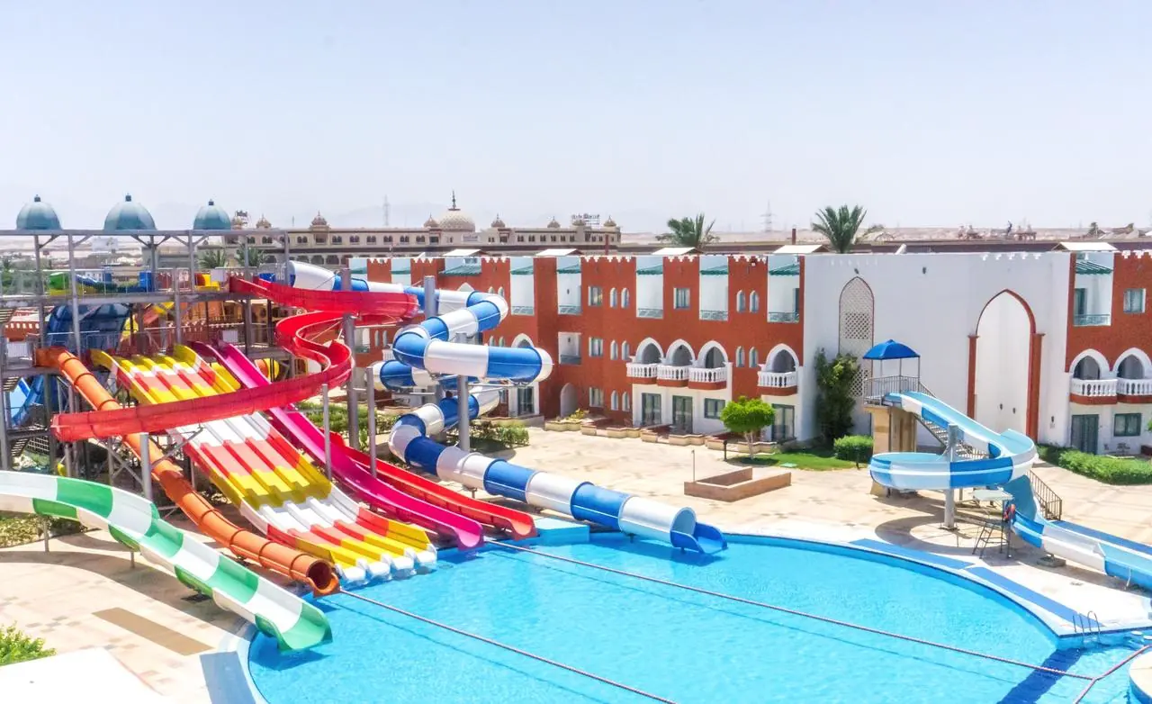 Sunrise Select Garden Beach Resort & Spa