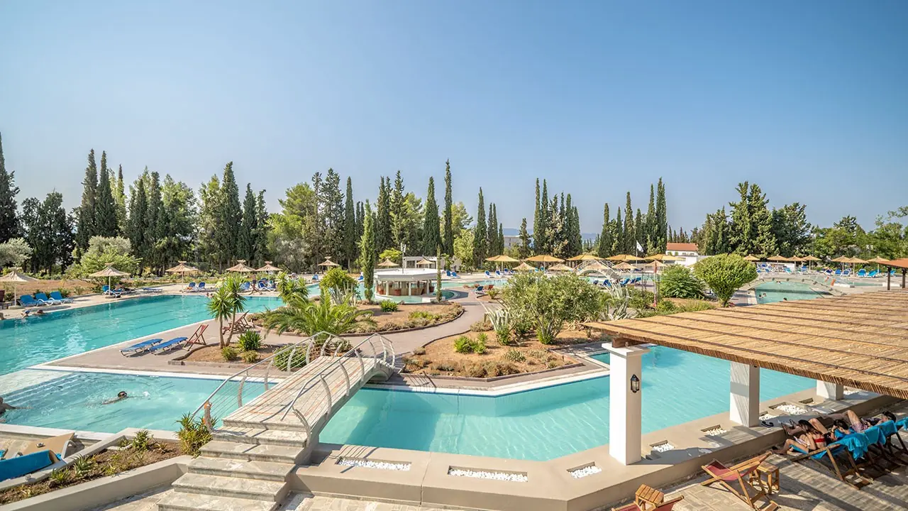 Zeus Eretria Resort